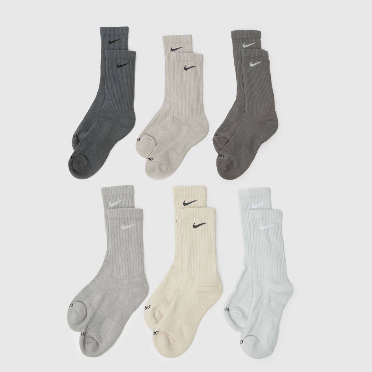 Nike Basic Colors