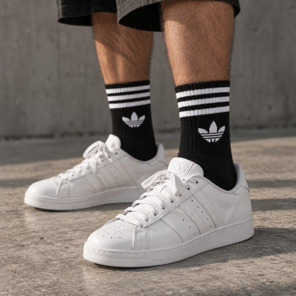 Adidas Ankle Lotus worn by a male model with white sneakers - Dravo lifestyle photo