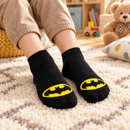 Dravo Kids Batman Ankle Socks - life photo