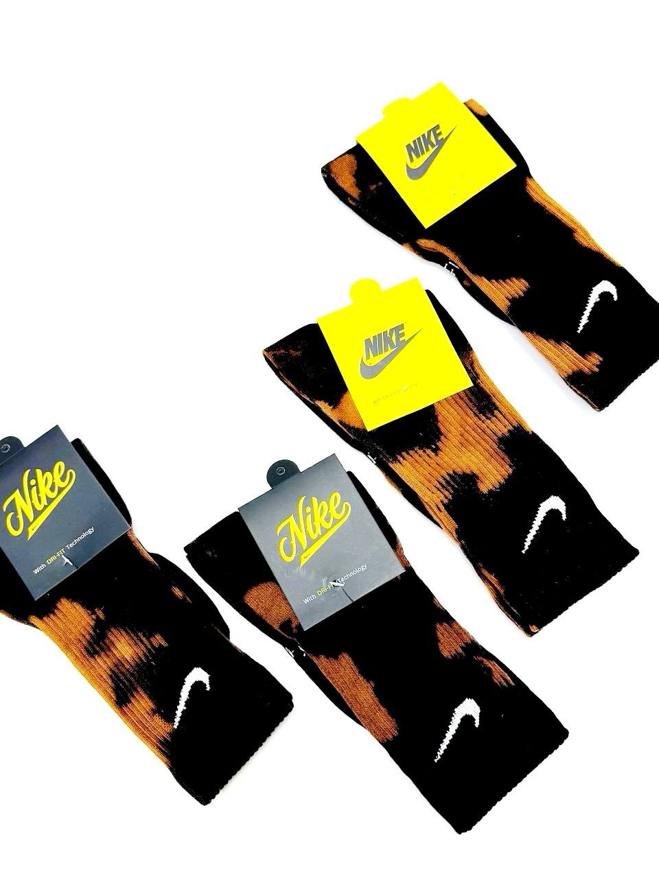 Nike Nile Fire Black – three pairs with Nike tags